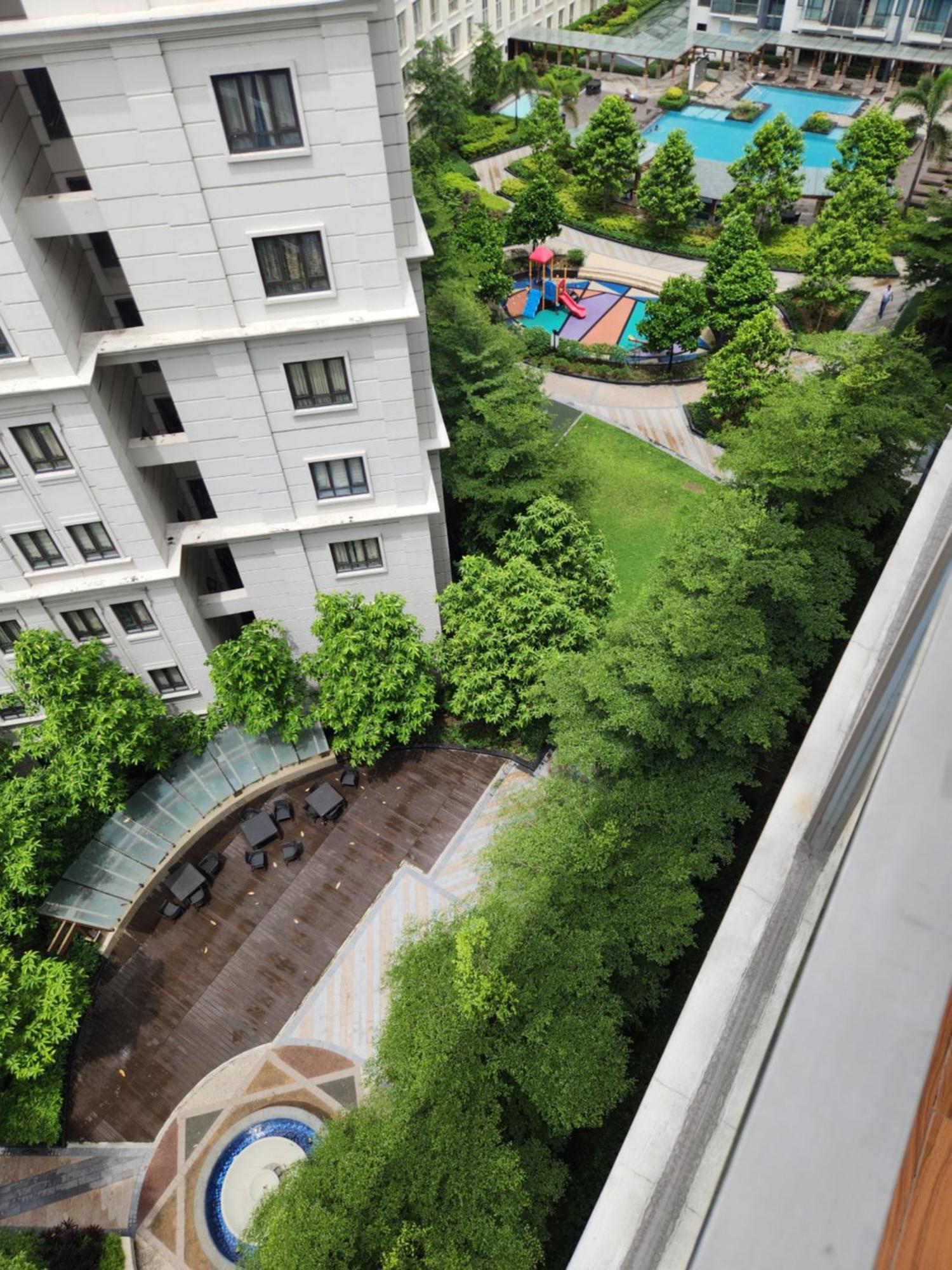 81 Newport C5 10I Balcony & Pool Across Naia T3 Aparthotel Pasay Exterior foto